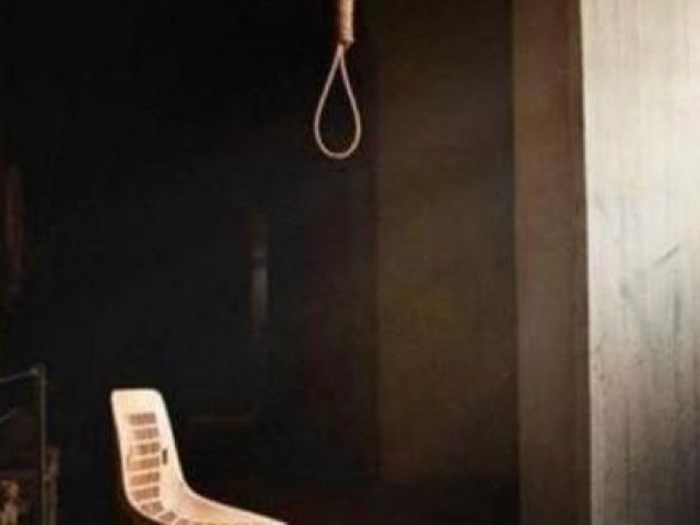 Pháp luật - Phó công an phường tử vong trong tư thế treo cổ ở nhà riêng