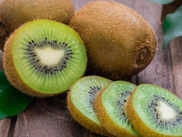 Thị trường - Tiêu dùng - Kiwi xanh cuối mùa tràn ngập trên các group mạng xã hội, giá giảm đáng kể