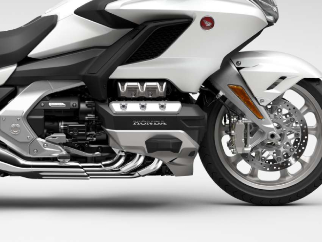 Siêu mô tô 2022 Honda Gold Wing GL 1800 về Đông Nam Á, giá gần 1,2 tỷ đồng - 3