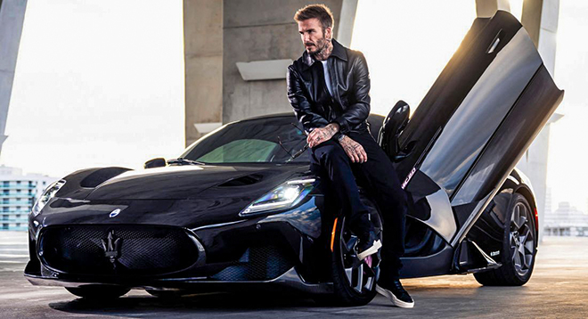 David Beckham cực ngầu bên siêu xe đặc biệt Maserati MC20 - 3