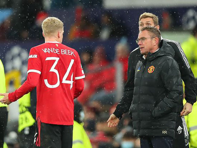 Bóng đá - MU ngồi chơi xơi nước 16 ngày: "Bố già" Rangnick đối mặt với 5 bài toán hóc búa