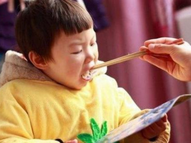 Giáo dục - du học - Vô tình biến con trở thành người biếng nhác vì kiểu yêu thương không đúng cách của bố mẹ