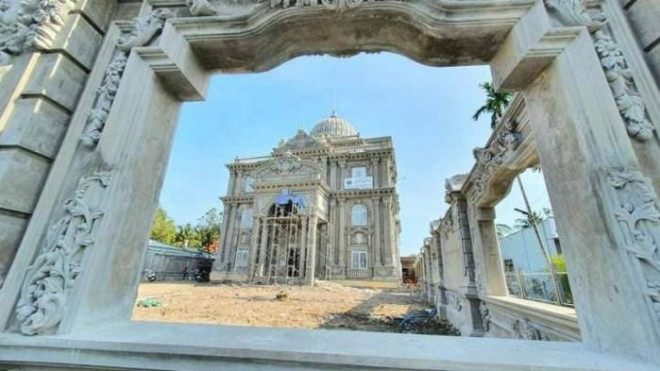 Choáng ngợp lâu đài "Cô dâu 8 tuổi" 150 tỷ ở vùng quê sông nước miền Tây - 10