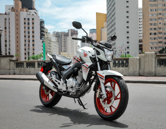 Mô tô giá rẻ 2022 Honda CB Twister ra mắt, cuốn hút các tay lái - 3
