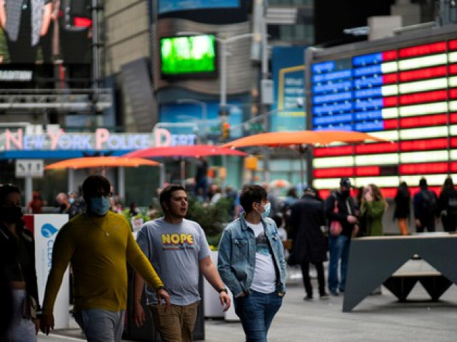 Thế giới - Omicron vượt Delta, trở thành biến thể trội ở Mỹ