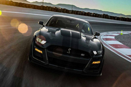Xe thể thao Mustang Shelby American GT500KR trình làng