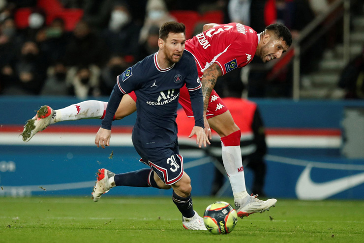 Messi sẽ thống lĩnh hàng công khi PSG thiếu cả Mbappe lẫn Neymar