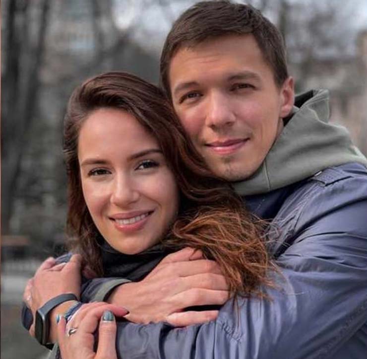 Soloviev và bạn gái Sidorova