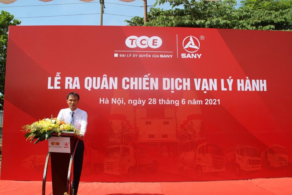 Tổng giám đốc công ty TCE - ông Lê Mạnh Hùng phát biểu khởi động chương trình Vạn Lý Hành 2021