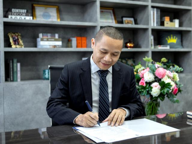 Kinh doanh - Tin vui trước giờ G: Ông Chủ tập đoàn Đông Dương hứa thưởng giá trị “khủng” cho ĐT Việt Nam nếu vô địch AFF