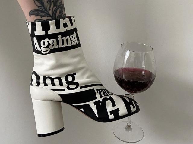 Thời trang - Phong cách "thời trang meme" đang dần thống trị Internet?