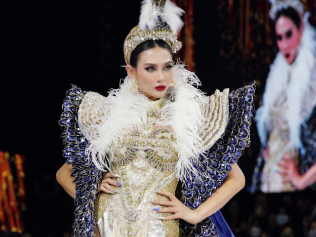 Giải trí - H’Hen Niê, Hoàng Yến biểu diễn xuất thần trên nền nhạc cải lương tuồng cổ