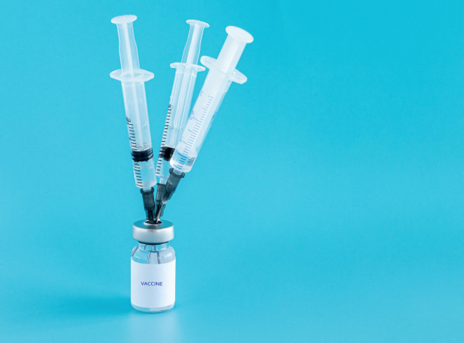 Mục tiêu của liều vaccine COVID-19 tăng cường là khôi phục hiệu quả của vaccine đã bị suy giảm.