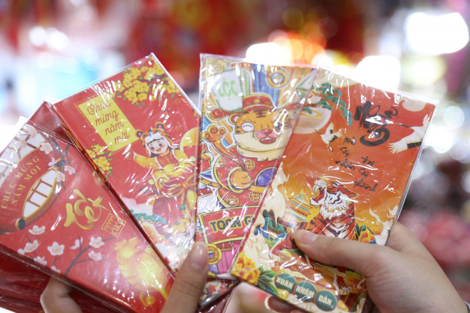 Bao lì xì hình hổ ở các cửa hàng cũng không quá đa dạng.