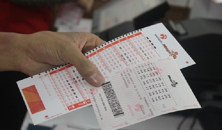 Một tấm vé độc đắc&nbsp;trị giá 214 tỷ đồng được bán ra tại Hà Nội
