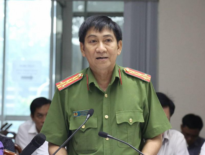 Đại tá Bùi Hữu Danh- Phó giám đốc Công an tỉnh Đồng Nai trong buổi họp báo tại UBND tỉnh Đồng Nai vào năm 2019.