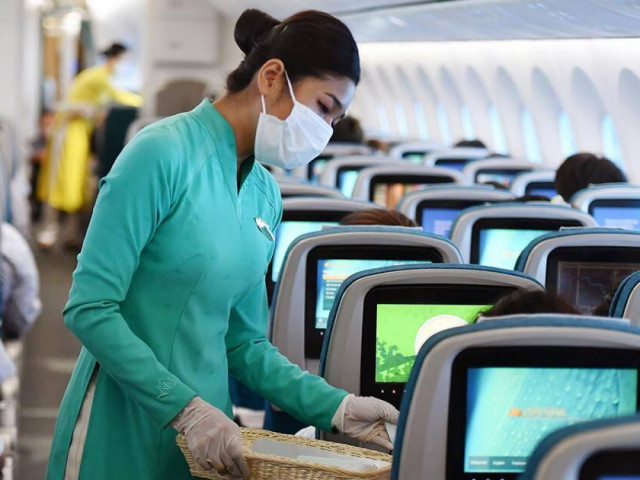 Tin tức trong ngày - Còn nhiều vé máy bay Tết, giá mềm