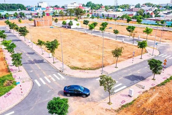 Các hệ thống đèn chiếu sáng, điện – cáp âm, cây xanh đã được quy hoạch chỉn chu tại An Residence