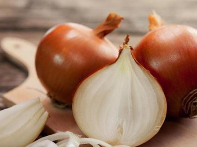 Sức khỏe đời sống - Hành tây giúp chống ung thư nhưng những người này ăn lại có thể thành... "thuốc độc"