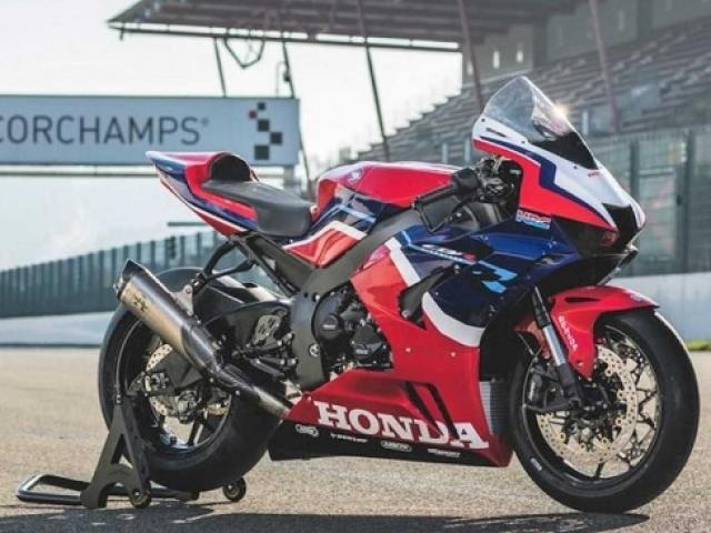 Xe máy - Xe đạp - Xuất hiện siêu mô tô đường đua của Honda, giá ngang Camry