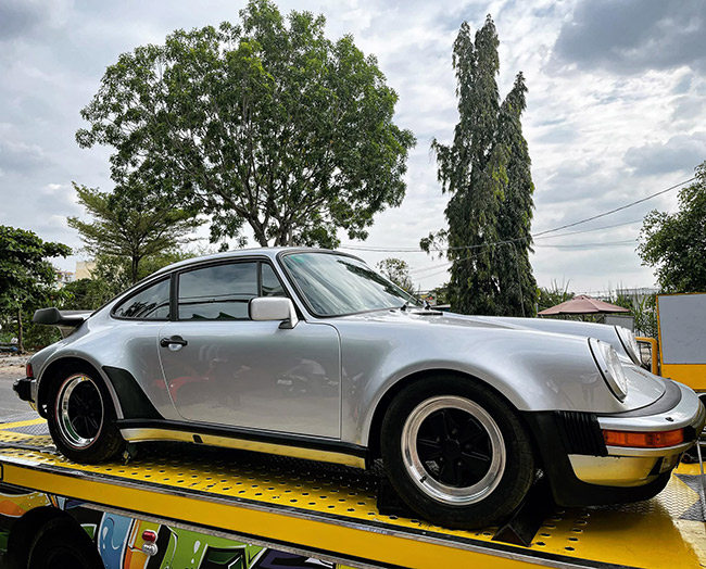 Công dụng của cánh gió này tùy thuộc vào chủ sở hữu, nhưng với chiếc Porsche 930 Turbo có khả năng tăng tốc trong 4,6 giây và tốc độ tối đa tới 278km/h thì cánh gió này đóng góp rất lớn vào cảm giác lái và khả năng kiểm soát của chiếc xe.
