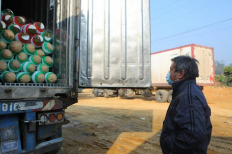 Hai phương án xử lý hàng hóa ùn tắc tại các cửa khẩu Lạng Sơn