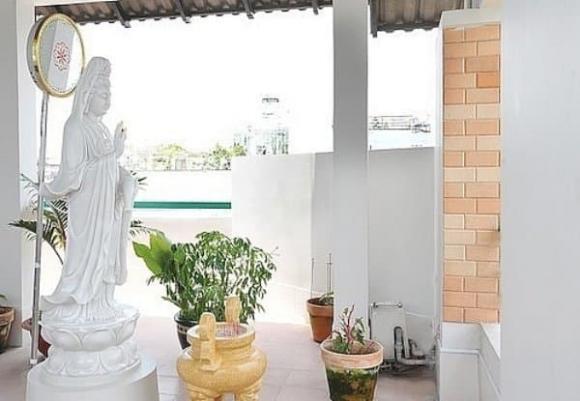 Hoài Linh gia tài đồ sộ nhưng cô đơn lẻ bóng, "cặp bài trùng" từ hải ngoại đến khi về VN sống thế nào? - 5