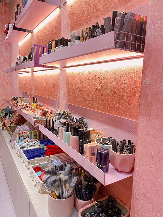Pink Plus Cosmetic: Shop mỹ phẩm được chị em Hà thành yêu thích - 5