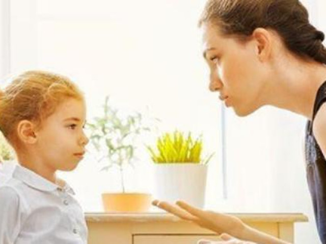 Bạn trẻ - Cuộc sống - 9 câu hàng ngày cha mẹ hay nói cho đã miệng nhưng lại mang tính sát thương cao