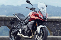 Thế giới xe - Top 10 mô tô đáng sở hữu nhất năm 2022: Gọi tên Triumph Tiger Sport 660