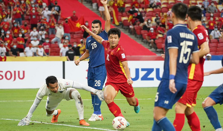 Tiền đạo Hà Đức Chinh đã thể hiện khá tốt ở trận bán kết lượt về với Thái Lan