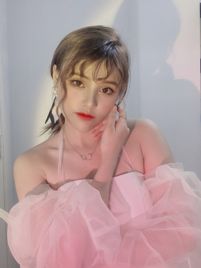 Nàng KOL xinh đẹp Đặng Thị Huế bật mí mẫu bạn trai lý tưởng - 1