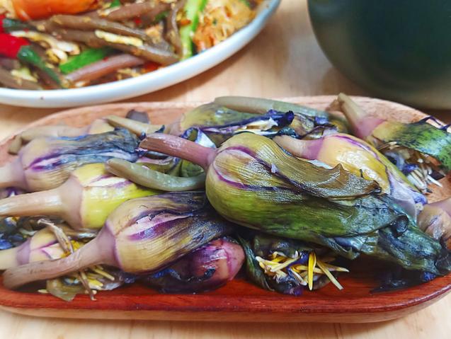 Bông súng xào tỏi