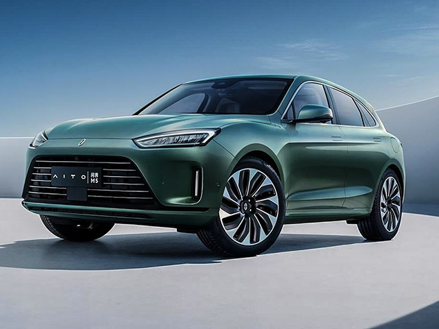 Ô tô - Huawei ra mắt xe điện Aito M5 đầu tiên