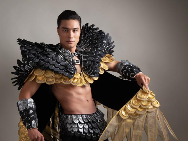 Thời trang - Người mẫu Mạnh Kiên hoá “đại bàng” mạnh mẽ tại Manhunt International 2022