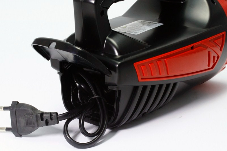 Những thiết bị tiện ích cần phòng thủ mùa bão, lũ - 2