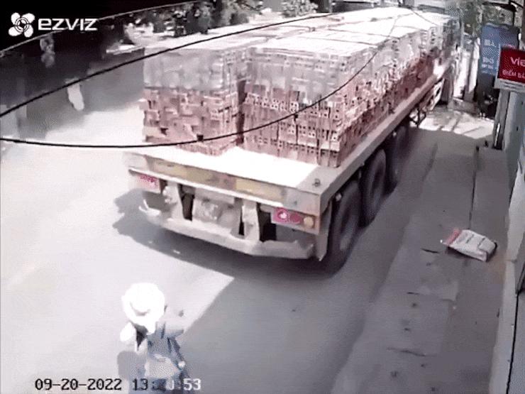 Ô tô - Clip: "Khi thần chết ngủ quên"