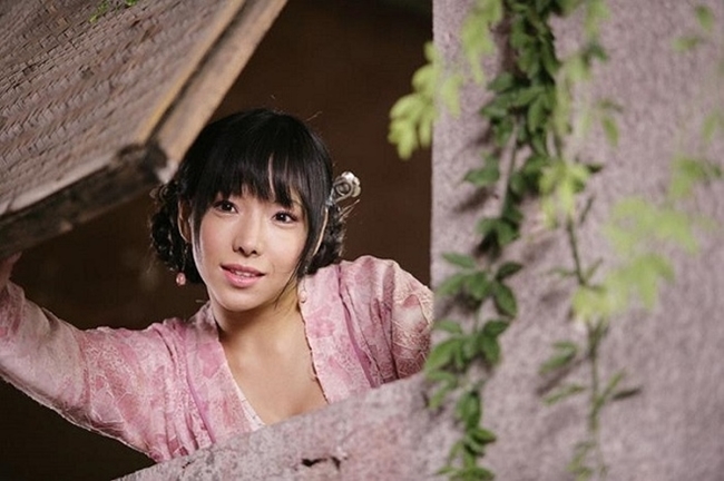 Vai diễn đáng chú ý nhất của cô phải kể đến Phan Kim Liên trong phiên bản Kim Bình Mai năm 2008.
