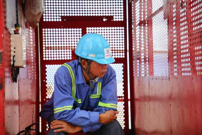 Nhiều đồng nghiệp đau buồn trước sự ra đi của anh C.