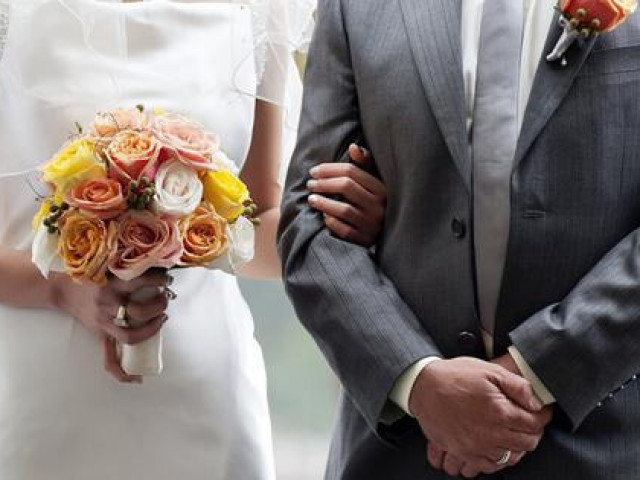 Bạn trẻ - Cuộc sống - Chàng trai 28 tuổi trúng "tiếng sét ái tình" với cụ bà U70 cách đây 17 năm giờ ra sao?