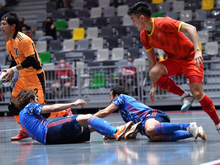 Trực tiếp bóng đá Việt Nam - Nhật Bản: ”Samurai xanh” ép sân (Futsal châu Á)