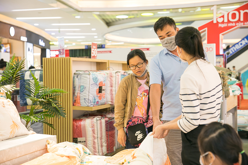 AKEMI đang có ưu đãi hấp dẫn chỉ từ 699.000VNĐ cho một bộ chăn ga gối 5 món