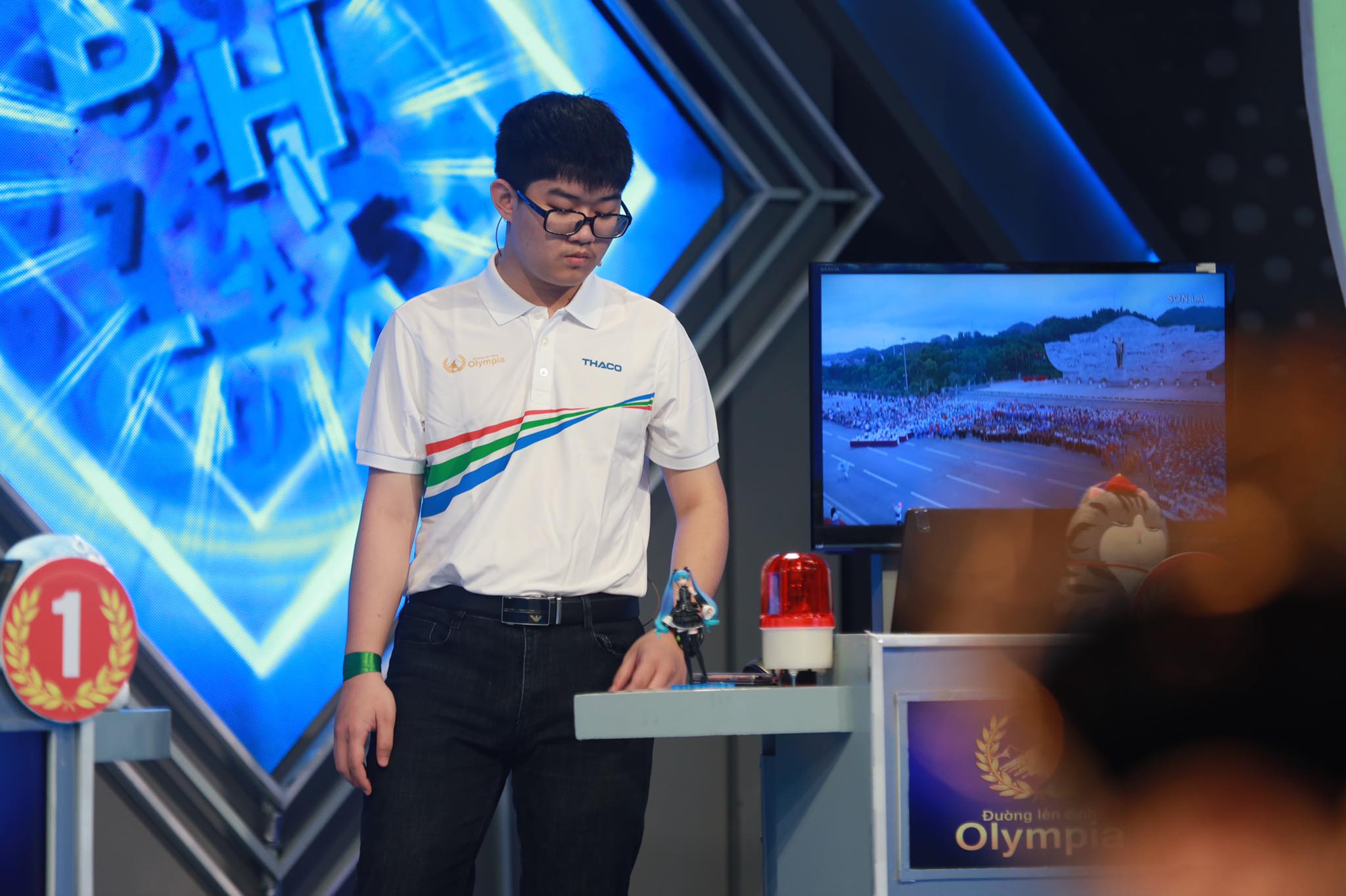 "Chàng trai quê lúa" nín thở giành nguyệt quế Đường lên đỉnh Olympia 2022 - 7