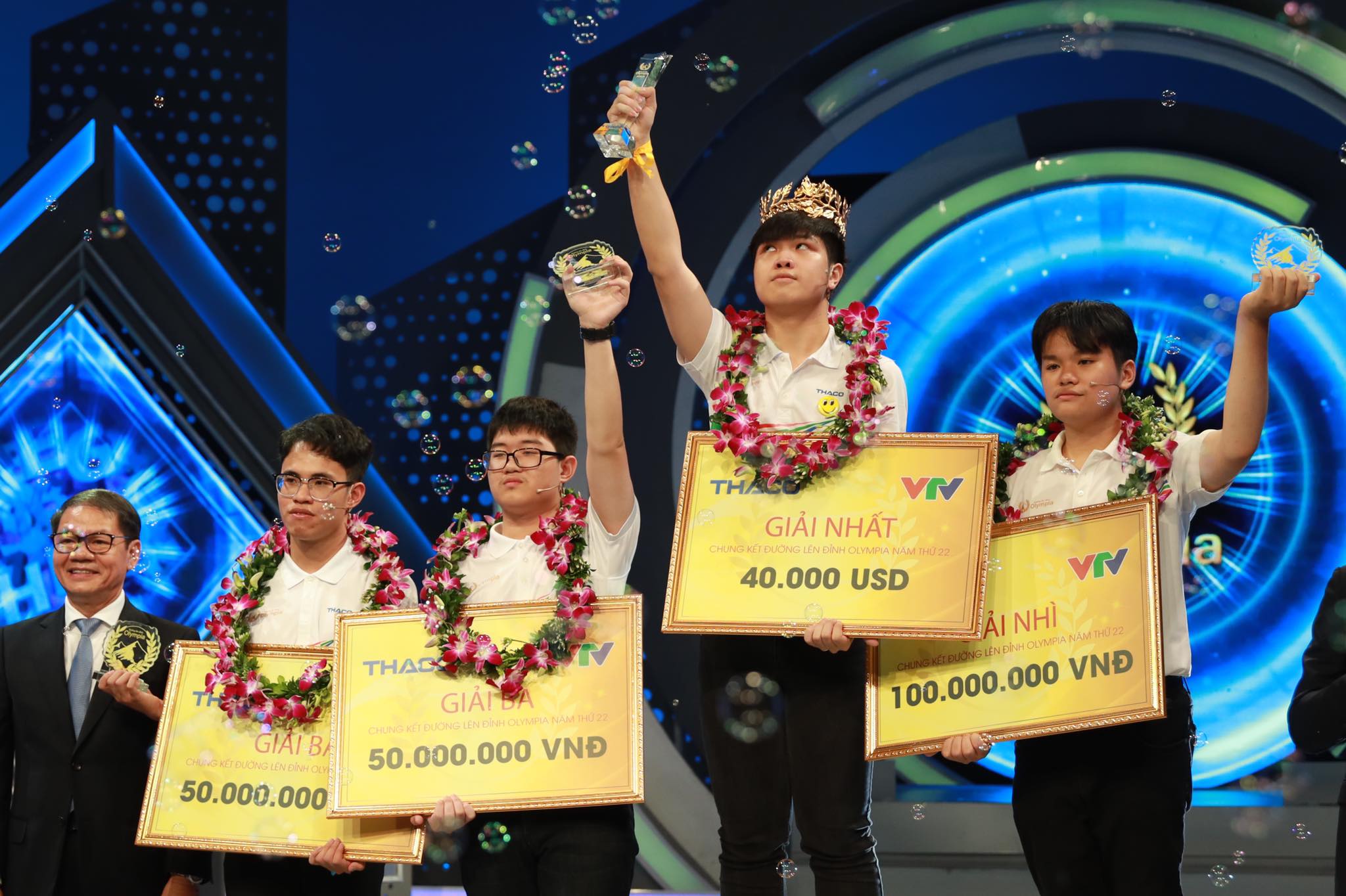"Chàng trai quê lúa" nín thở giành nguyệt quế Đường lên đỉnh Olympia 2022 - 3