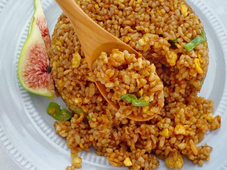 Ẩm thực - Cơm chiên nước tương ngon tuyệt cú mèo, ăn sáng bằng món này quá hợp lý