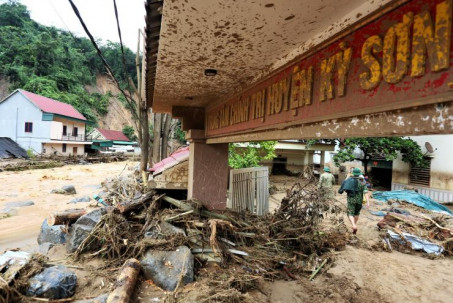 Hình ảnh tan hoang sau trận lũ quét kinh hoàng ở Nghệ An