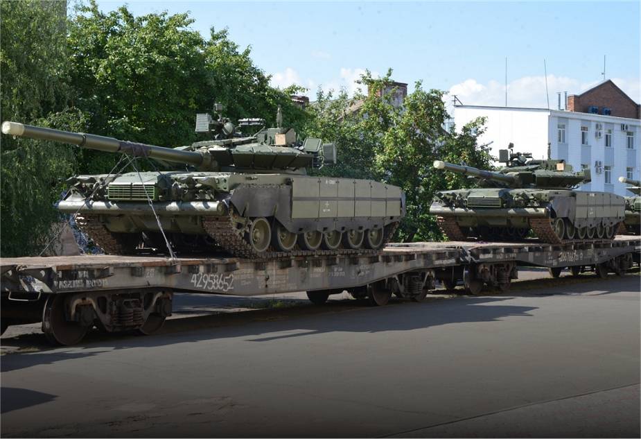 Nhà sản xuất&nbsp;Omsktransmash mới bàn giao cho quân đội Nga lô xe tăng T-80BVM mới.