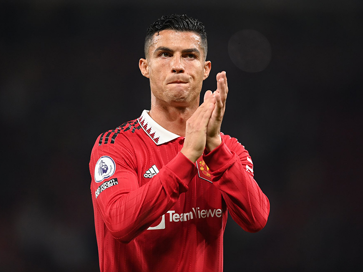 Cực nóng: MU đồng ý bán Ronaldo vào tháng 1, ”giải thoát” cho siêu sao