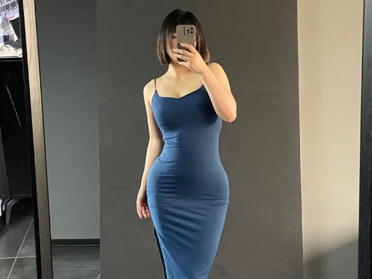 Thời trang - Phái đẹp Trung Quốc quá đẹp khi diện kiểu váy "gợi cảm nhất lịch sử" xuống phố