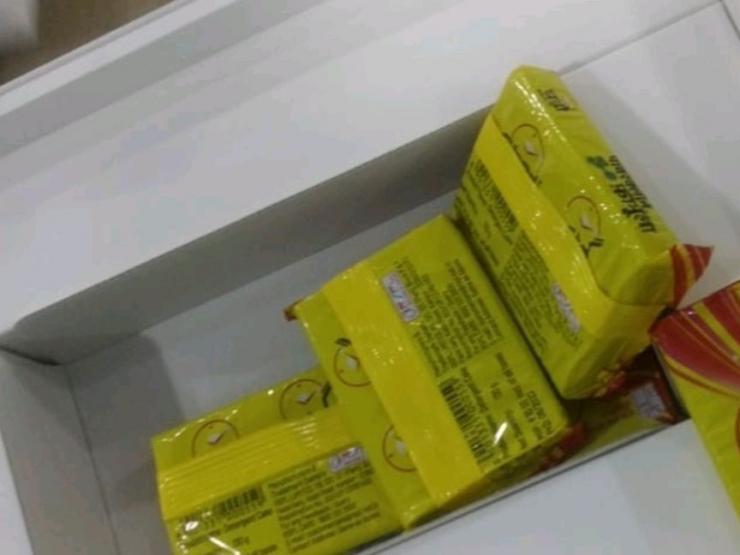 Thị trường - Tiêu dùng - Mua laptop khuyến mại, khách nhận về cục xà phòng